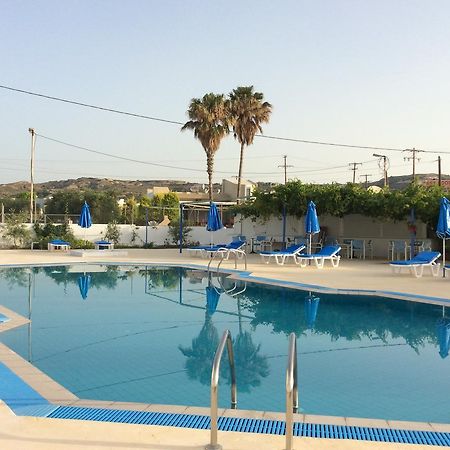 Antonis Hotel Кефалос Екстериор снимка
