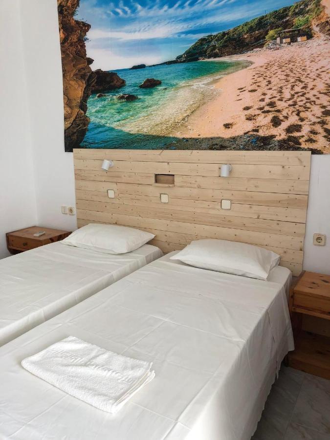 Antonis Hotel Кефалос Екстериор снимка