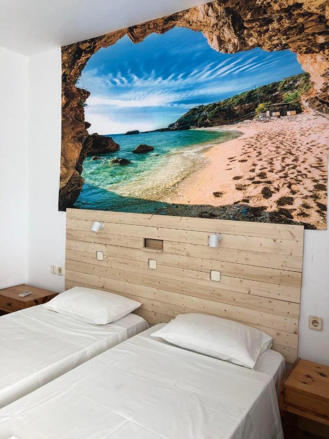 Antonis Hotel Кефалос Екстериор снимка