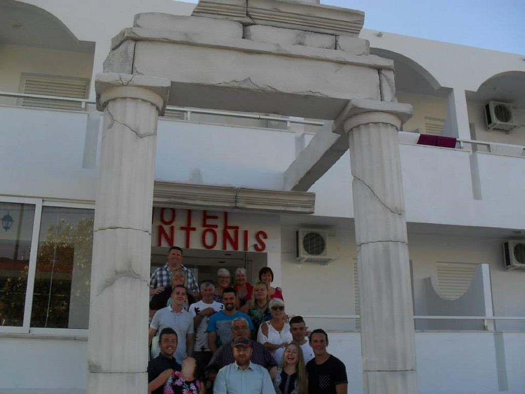Antonis Hotel Кефалос Екстериор снимка