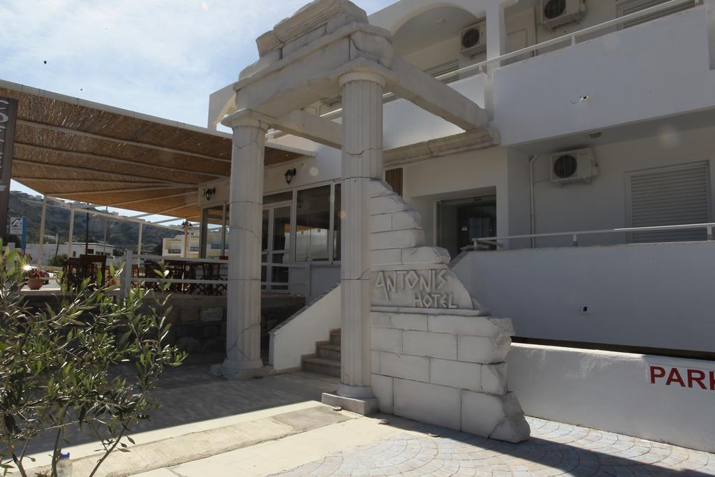 Antonis Hotel Кефалос Екстериор снимка