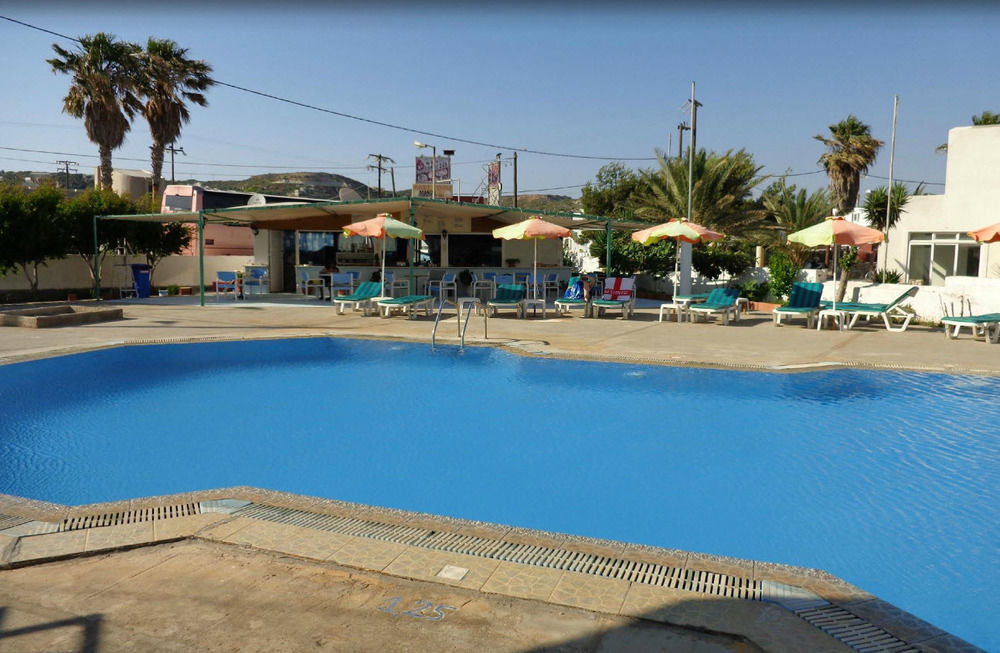 Antonis Hotel Кефалос Екстериор снимка